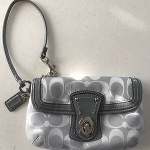 Silver coach clutch
